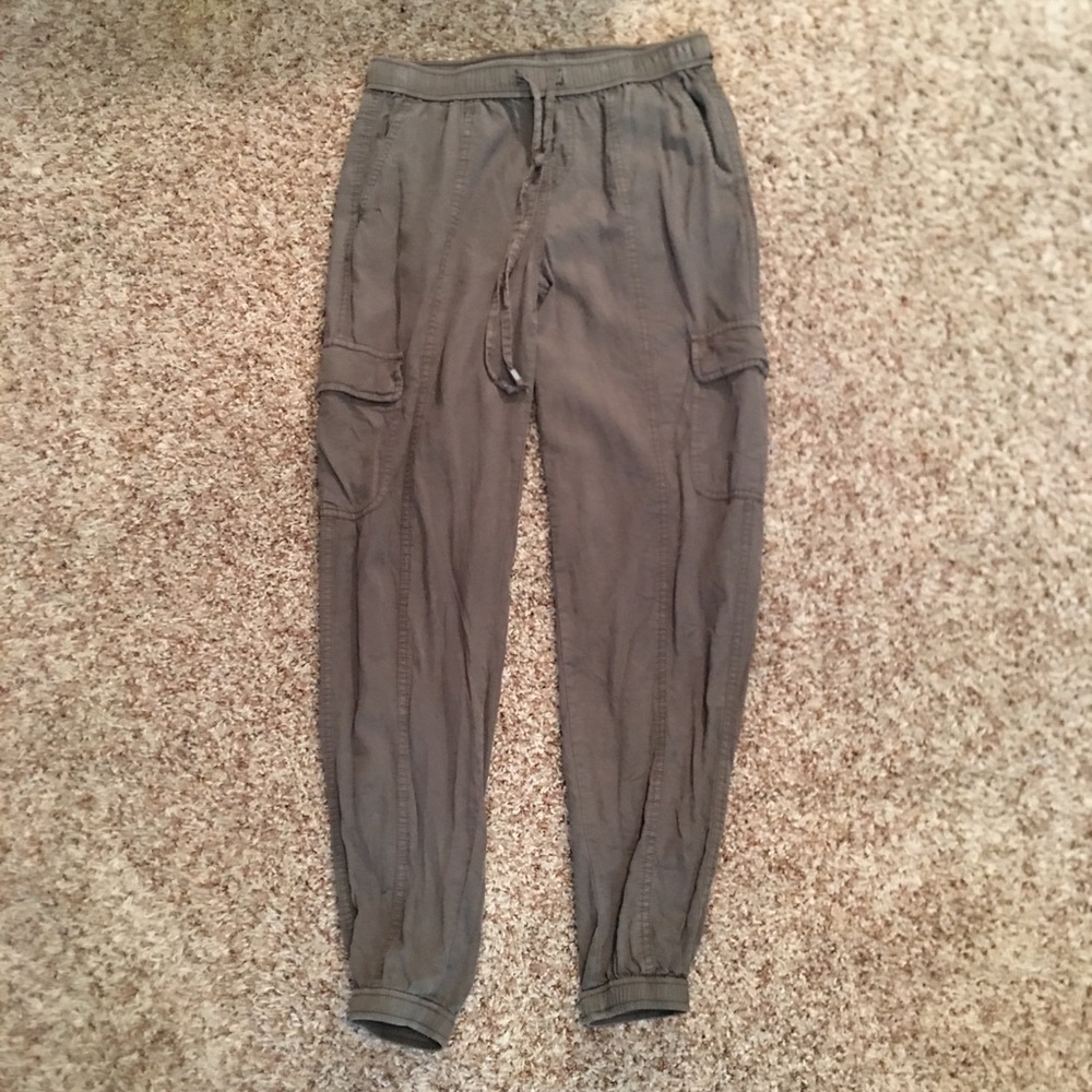 Army green Flowy joggers